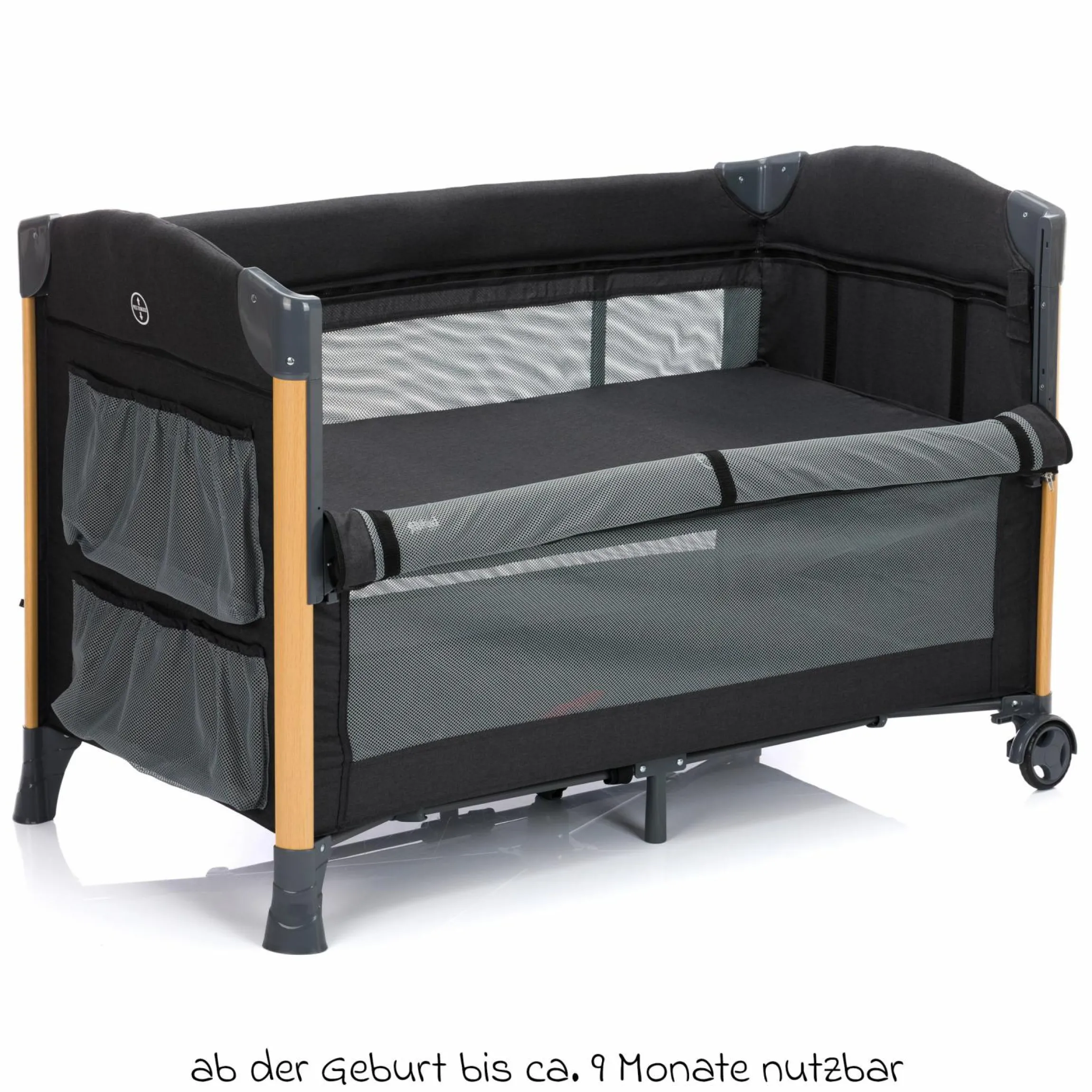 2 in 1 Reisebett & Beistellbett Cadiz in Holzoptik ab Geburt - 9 Monate mit höhenverstellbarem Boden und Rollen 120 x 60 cm - Grau Melange