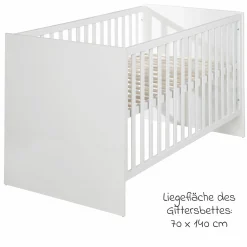 Babybett und Kinderbett Lilo mit 3-fach höhenverstellbarem Lattenrost und 3 Schlupfsprossen 70 x 140 cm - Weiß - Kollektion 2024