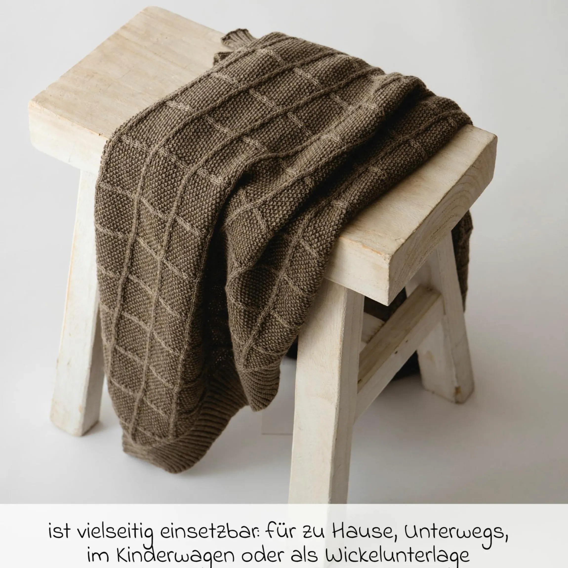 Babydecke Wool in Strickoptik aus 100% Merino Wolle 80 x 100 cm - Latte´