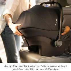 Babyschale PIPA urbn R 129 ab Geburt bis 13 kg (40 cm - 75 cm) mit Isofix inkl. Sitzverkleinerer & Sonnenverdeck nur 3,3 kg - Caviar - Kollektion 2025