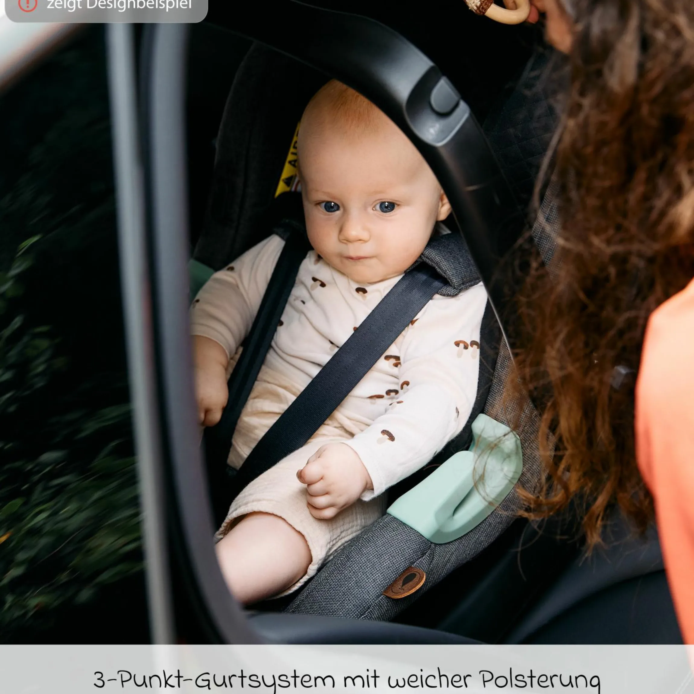 Babyschale Tulip i-Size ab Geburt - 15 Monate (45 cm - 85 cm) inkl. Sonnenverdeck & Sitzverkleinerer - Black - Kollektion 2025