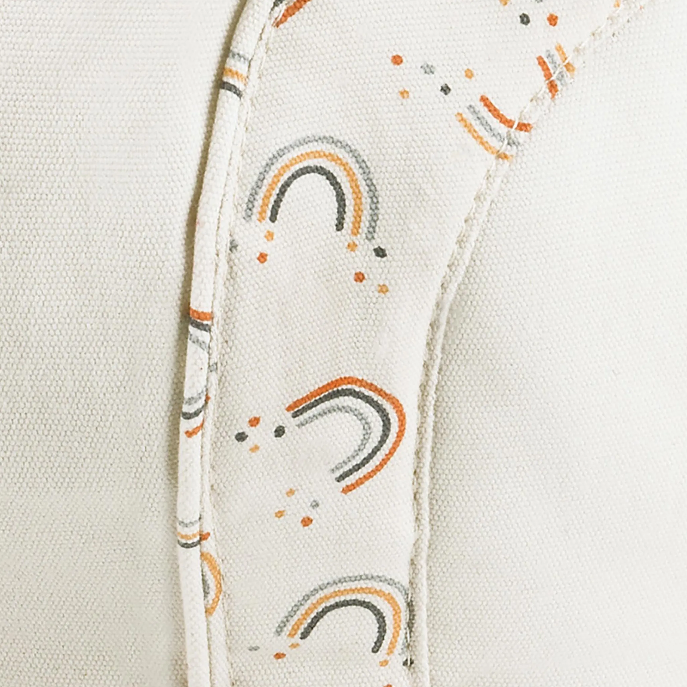 Babytrage First für Neugeborene ab 3,5 kg - 20 kg mit 3 Tragepositionen aus 100% Bio-Baumwolle - RainbowDay - Sand Print