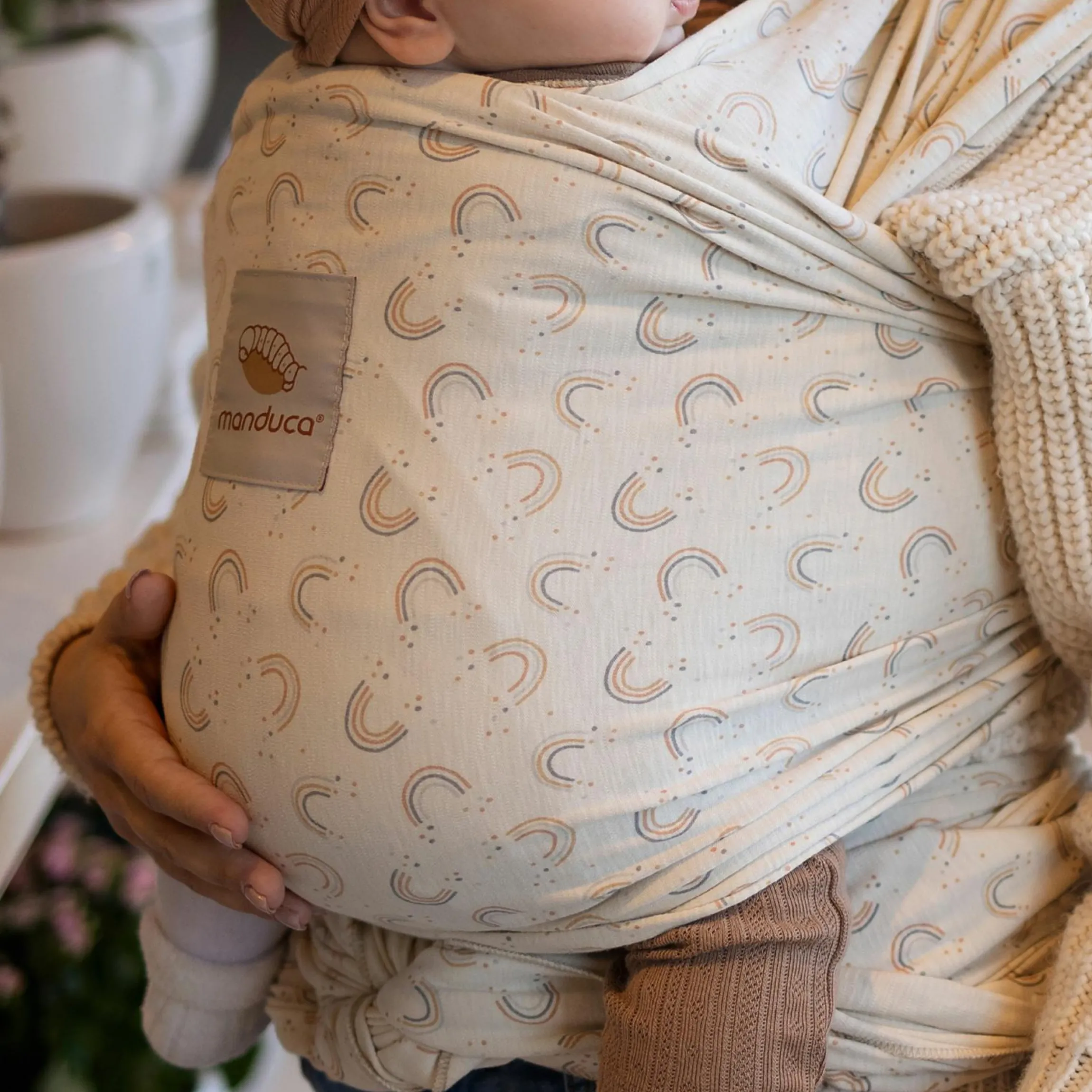Babytragetuch Sling elastisch 510 x 60 cm für Neugeborene ab 3,5 kg - 15 kg aus 100% Bio-Baumwolle - RainbowDay - Sand Print