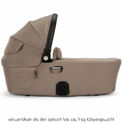 Babywanne DEMI next faltbar ab Geburt bis 9 Monate mit Sichtschutz, Belüftungsfenster inkl. Matratze & Regenschutz - Cedar - Kollektion 2025