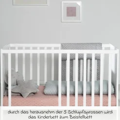 Beistellbett mit safe asleep Matratze, 6-fach höhenverstellbarem Lattenrost & 5 Schlupfsprossen 60 x 120 cm - Universal - Weiß