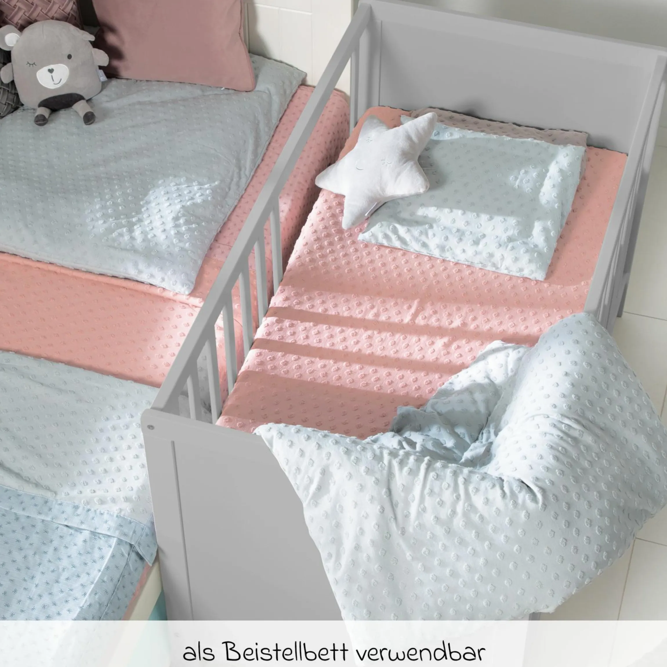 Beistellbett mit safe asleep Matratze, 6-fach höhenverstellbarem Lattenrost & 5 Schlupfsprossen 60 x 120 cm - Universal - Taupe