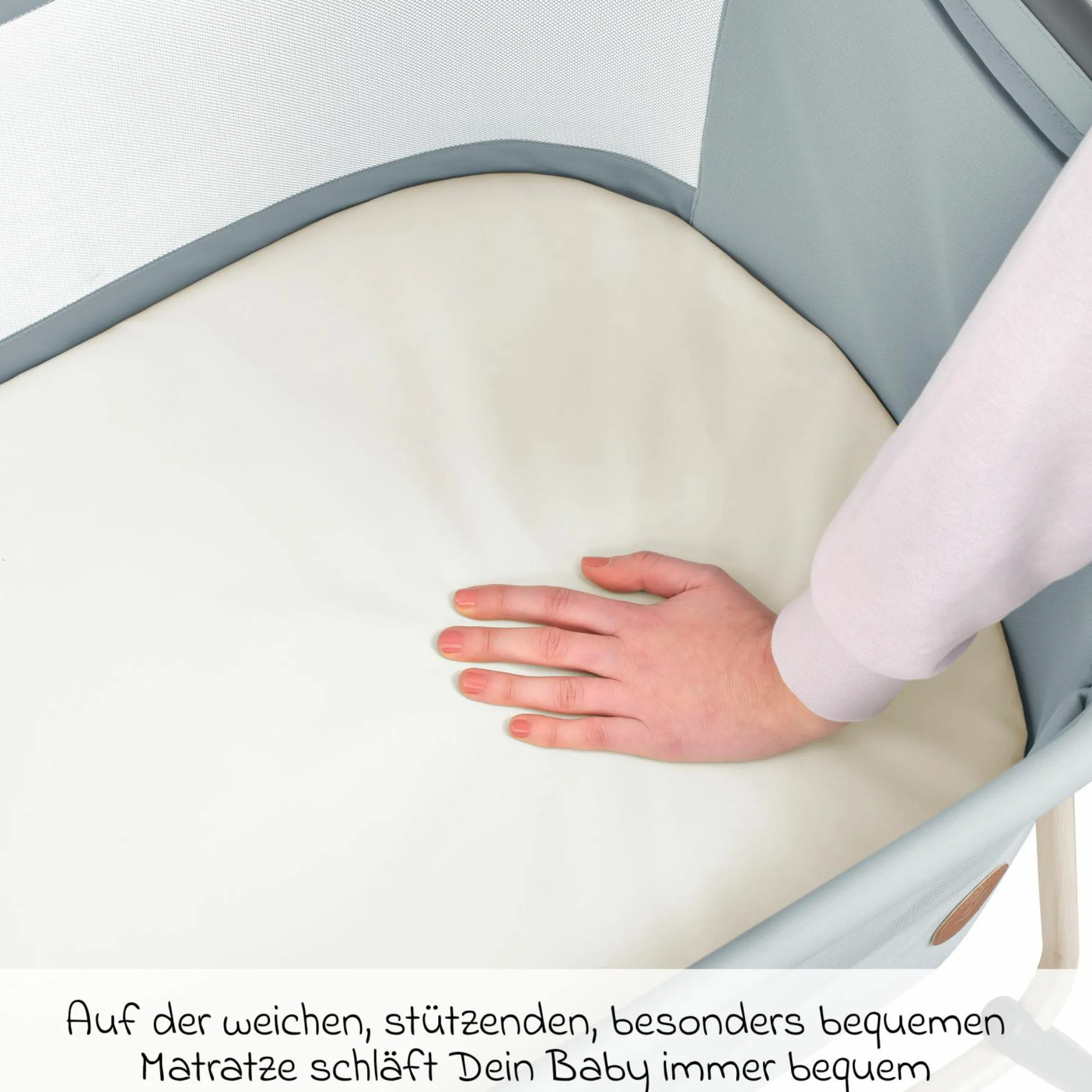 Beistellbettchen Tori Beyond Eco Care ab Geburt - 6 Monate inkl. Matratze & Tragetasche - Grey - Kollektion 2025