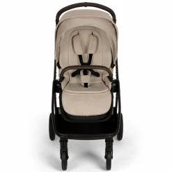 Buggy & Sportwagen TRIV next bis 22 kg mit magnetischem Gurtverschluss, umsetzbarem Allwettersitz, höhenverstellbarem Schieber - nur 8,9 kg schwer inkl. Adapter & Regenschutz - Biscotti - Kollektion 2025