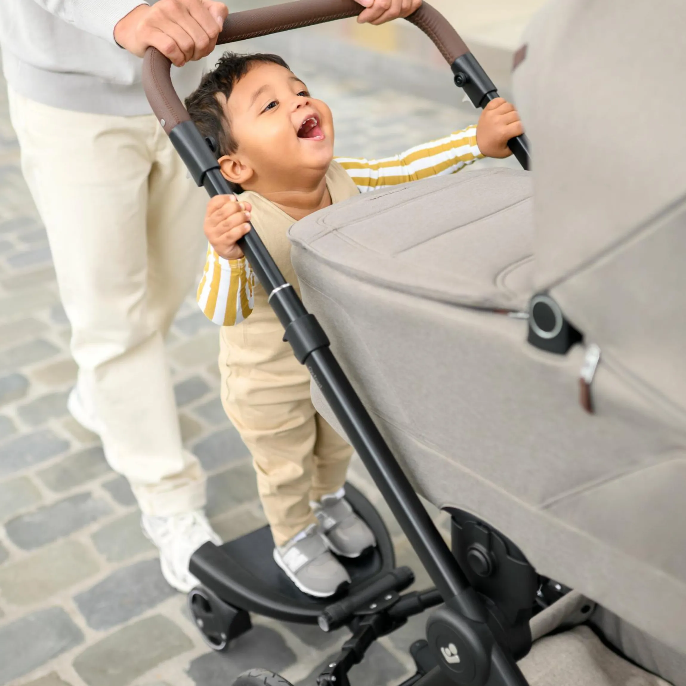Buggyboard Hop-On für Kinderwagen von Maxi-Cosi - Kollektion 2025