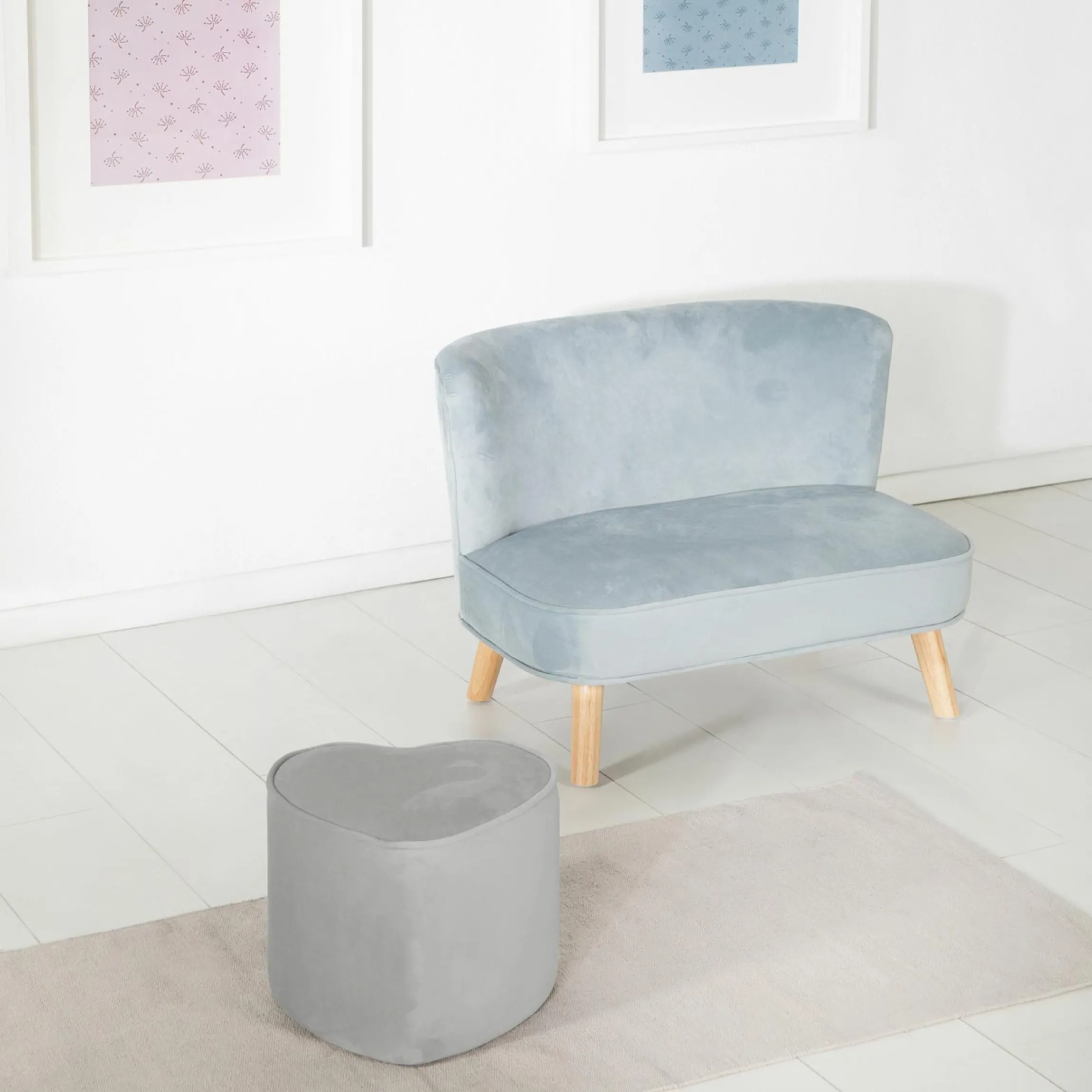 Kinderhocker in Herzform gepolster, mit Samtstoff bezogen - Lil Sofa - Silbergrau