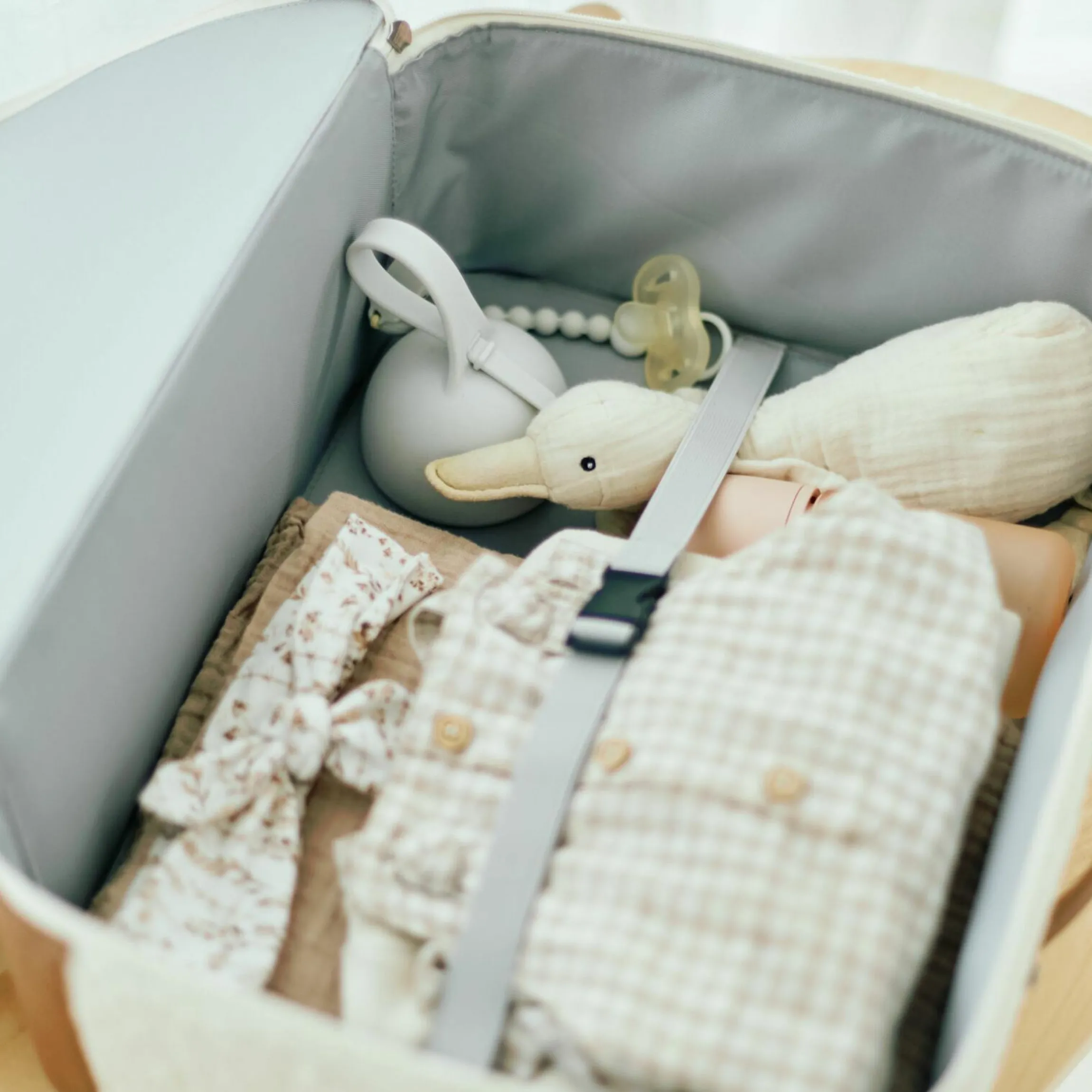 Kinderkoffer Mini Traveller - Teddy - Offwhite
