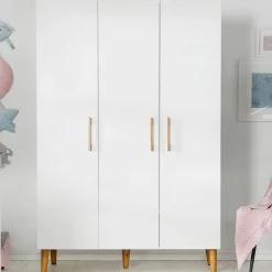 Kinderzimmer Mick mit 3-türigem Schrank, Bett, breiter Wickelkommode - Weiß