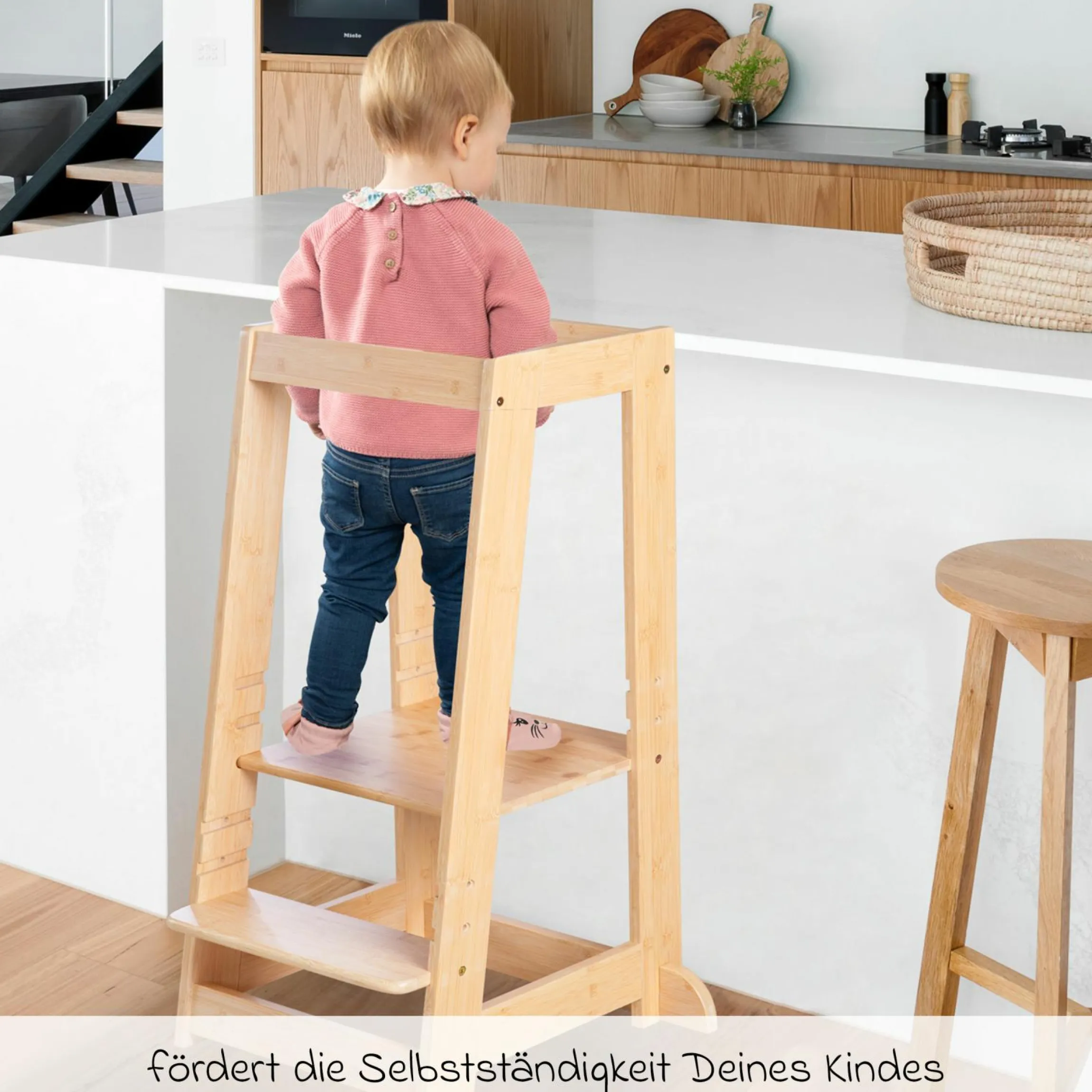 Lernturm aus 100% Bambus mitwachsend mit 3-fach höhenverstellbarem Stand- und Fußbrett - Montessori - Braun