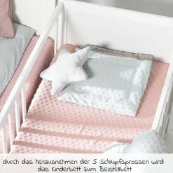 Sparset Kinderzimmer Hamburg mit Bett, Wickelkommode & 2 Canvas Boxen - Weiß