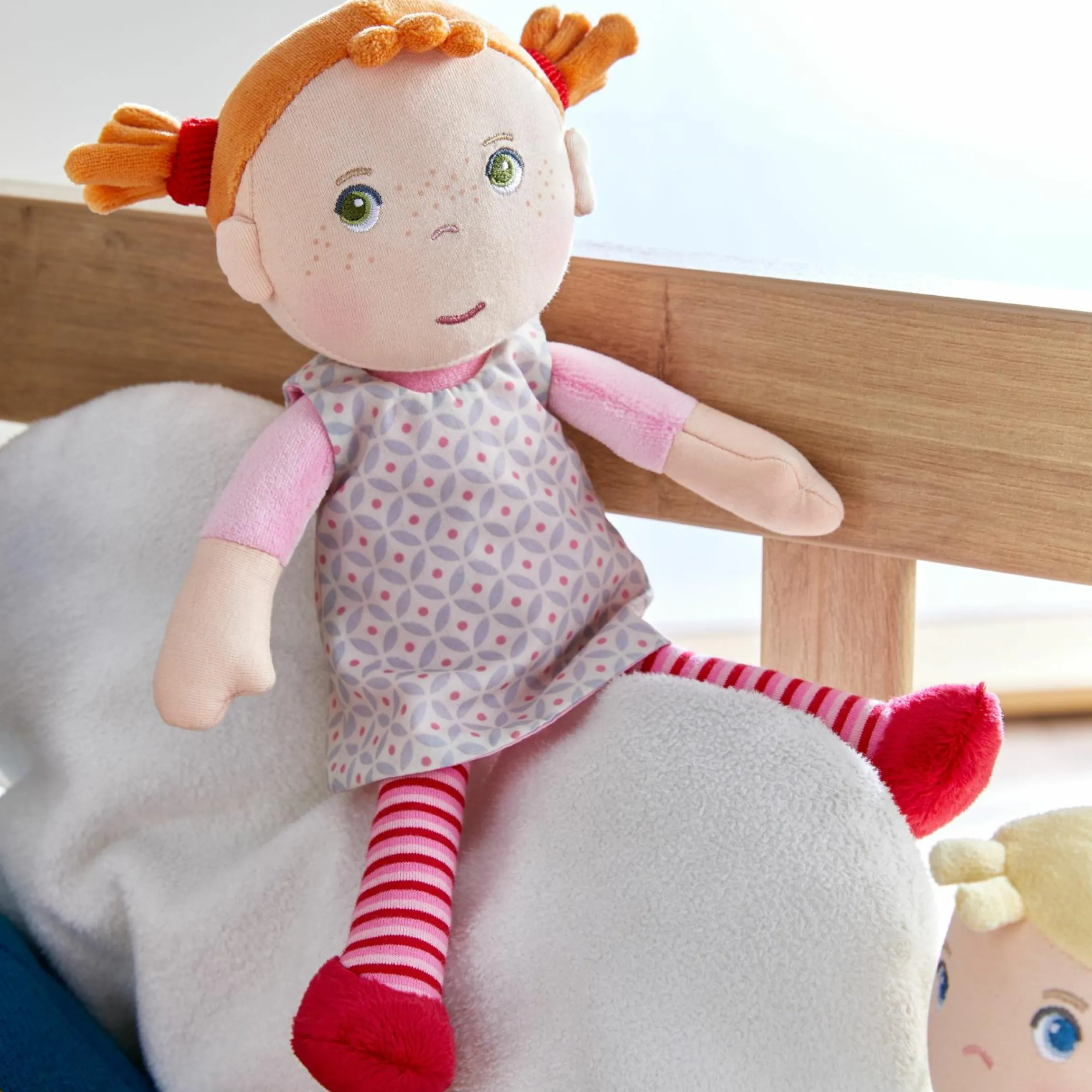 Stoffpuppe / Kuschelpuppe 25 cm - Roya