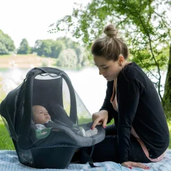 Universal Insektenschutz / Mückennetz für Babyschale - Grau