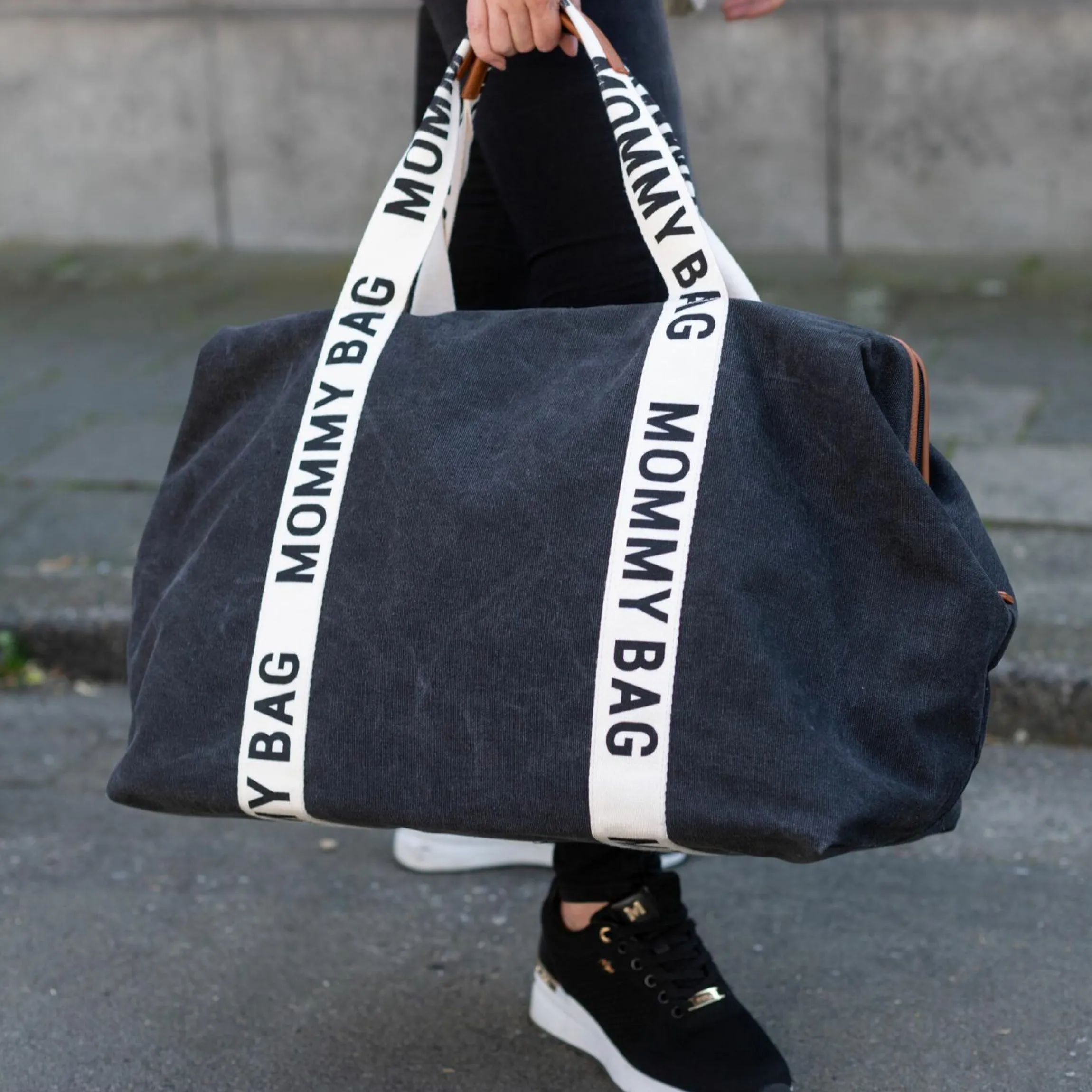 Wickeltasche Mommy Bag - Signature Canvas - Schwarz
